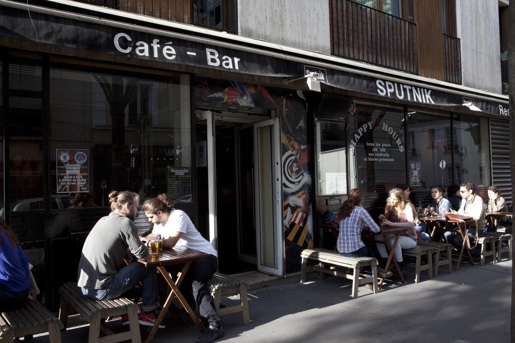Oops! Latin Quarter By Hiphophostels Paris Bagian luar foto